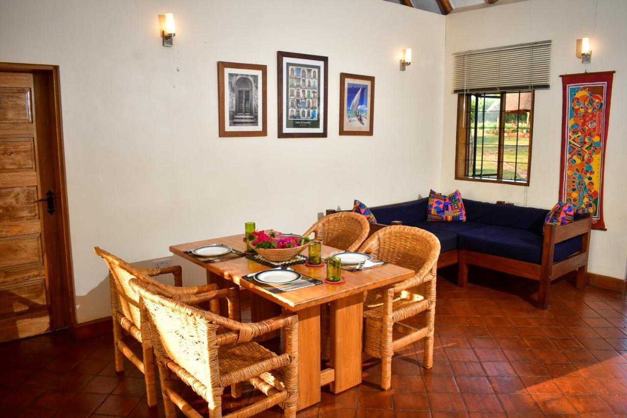 Buyala Bliss On The Nile Villa Джинджа Екстериор снимка